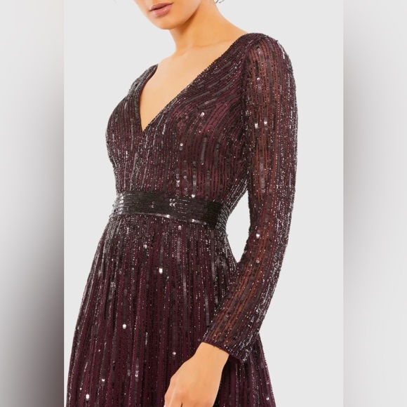 MAC DUGGAL Red Sequined V Neck Illusion Sleeve A Line Gown size 16 Style # 4977 - Picture 2 of 3